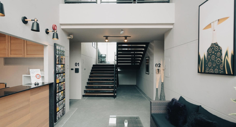 For sale 6 bedrooms serviced apartment in Mueang Chiang Mai, Chiang Mai