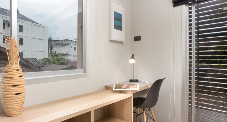 For sale 6 bedrooms serviced apartment in Mueang Chiang Mai, Chiang Mai