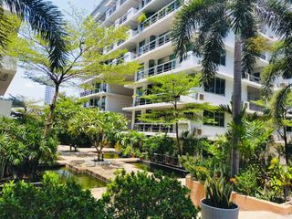 Wohnung zur Miete mit 2 Zimmer in Phra Khanong, Bangkok