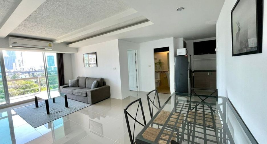 Condo en alquiler de 2 habitaciones en Phra Khanong, Bangkok