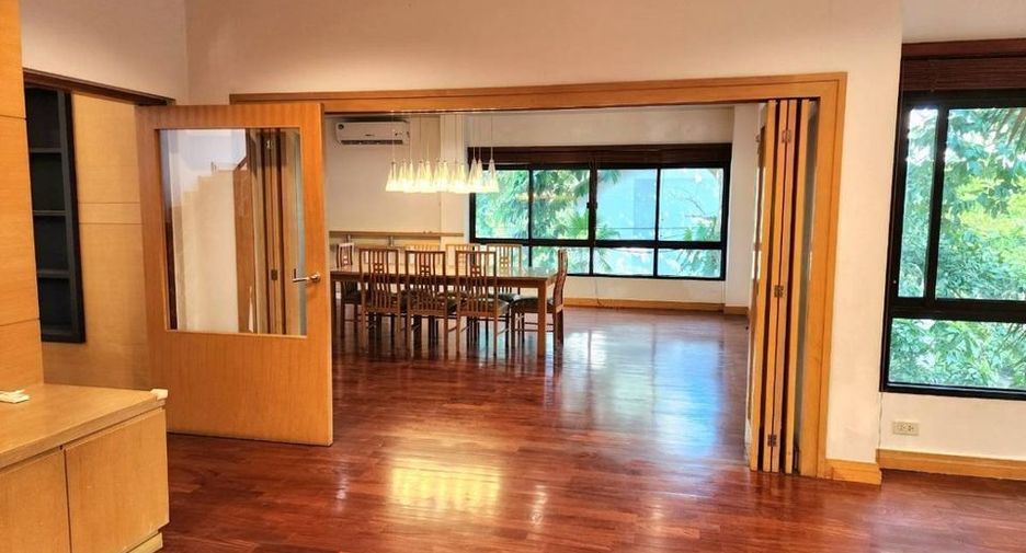 出租 4 卧室 独立屋 在 沙吞, 曼谷