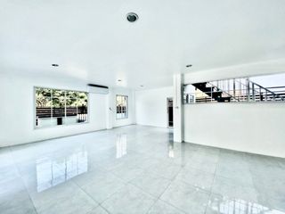 For rent 10 bedrooms house in Pak Kret, Nonthaburi