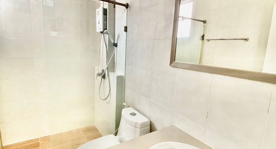 For rent 10 bedrooms house in Pak Kret, Nonthaburi