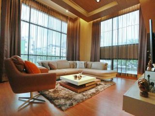 For rent 4 bedrooms house in Bang Kapi, Bangkok