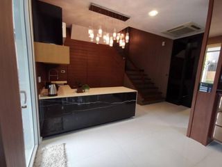 For rent 4 bedrooms house in Bang Kapi, Bangkok