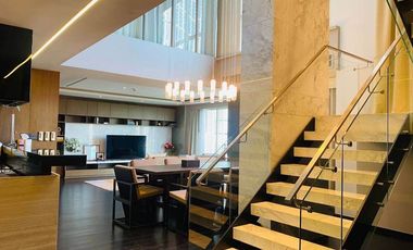 For rent 3 bedrooms condo in Khlong Toei, Bangkok