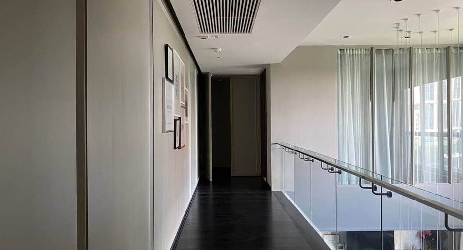 For rent 3 ベッドルーム condo in Khlong Toei, Bangkok