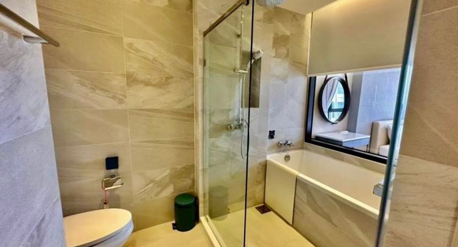 For sale 1 bed condo in Si Racha, Chonburi