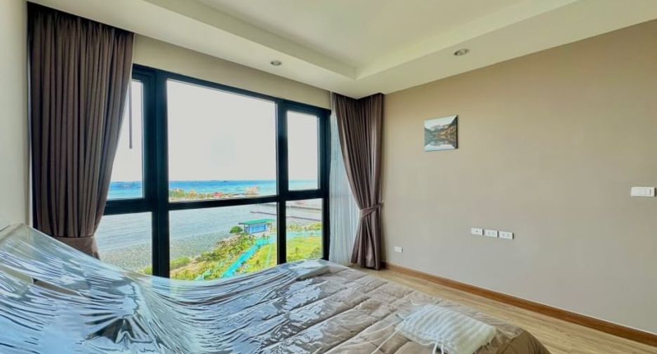 For sale 1 bed condo in Si Racha, Chonburi