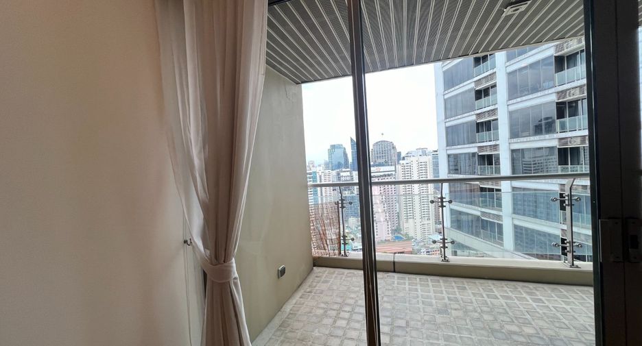 Condo en alquiler y en venta de 2 habitaciones en Khlong Toei, Bangkok
