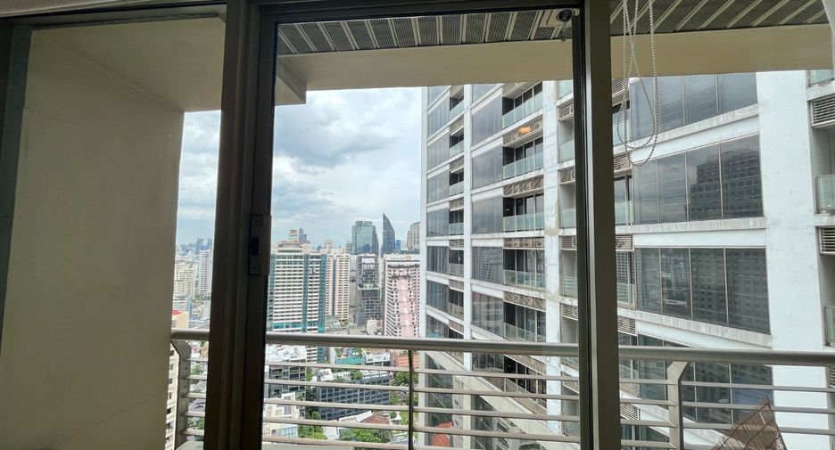 Condo en alquiler y en venta de 2 habitaciones en Khlong Toei, Bangkok