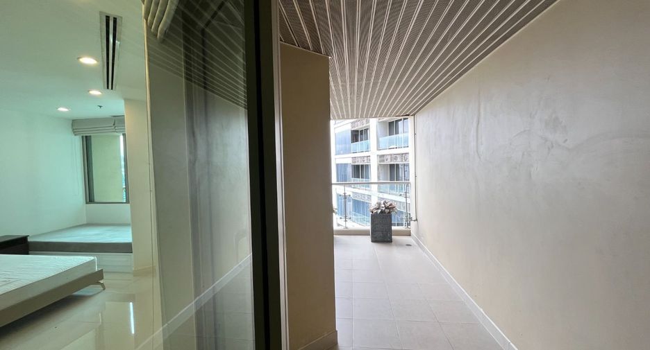 Condo en alquiler y en venta de 2 habitaciones en Khlong Toei, Bangkok