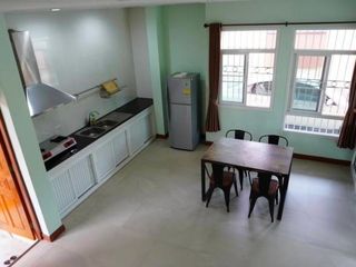 出租 3 卧室 独立屋 在 Bang Na, 曼谷