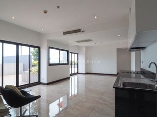 For sale 4 Beds condo in Bang Lamung, Chonburi