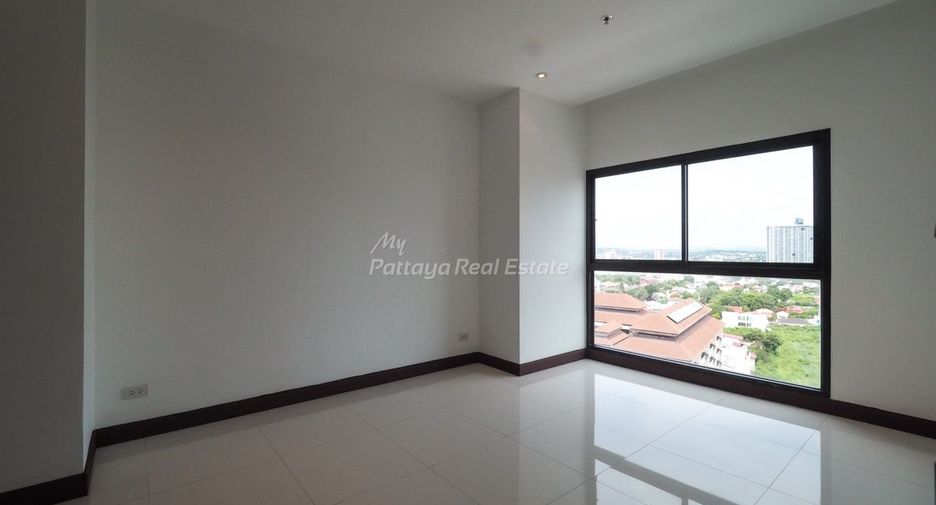 For sale 4 bedrooms condo in Bang Lamung, Chonburi