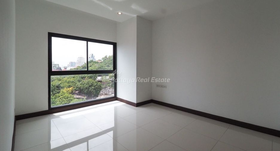 For sale 4 bedrooms condo in Bang Lamung, Chonburi