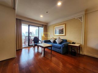 For rent 1 bed serviced apartment in Watthana, Bangkok