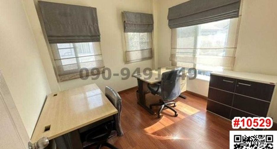 For rent 4 bedrooms condo in Lat Krabang, Bangkok