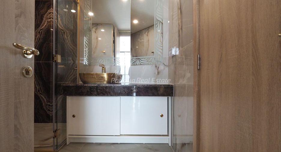 For sale 1 bed condo in Bang Lamung, Chonburi