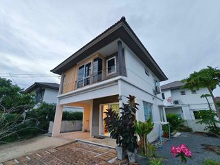 出租 3 卧室 独立屋 在 Lat Krabang, 曼谷