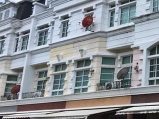 出租 3 卧室 独立屋 在 Prawet, 曼谷