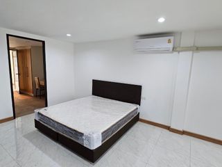 出租 5 卧室 独立屋 在 Bang Na, 曼谷