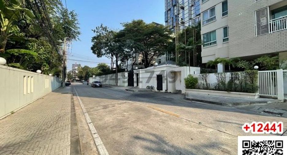 Wohnung zum Kauf mit 1 Zimmer in Khlong Toei, Bangkok