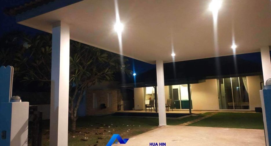 For sale 3 bedrooms villa in Hua Hin, Prachuap Khiri Khan