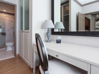 Продажа 1 кровать кондо в Патхум Щан, Бангкок