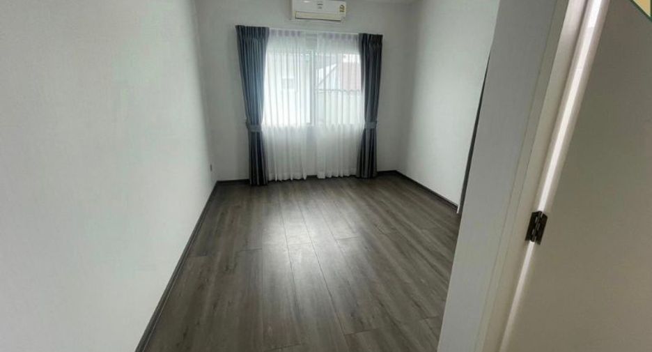 出租 和 出售 公寓 独立屋 在 Bang Bua Thong, Nonthaburi