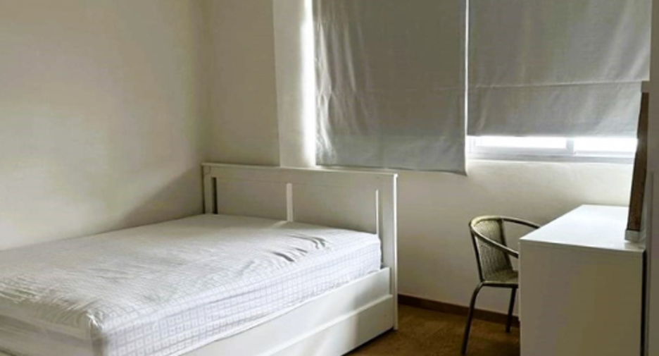 For rent 3 bedrooms condo in Watthana, Bangkok