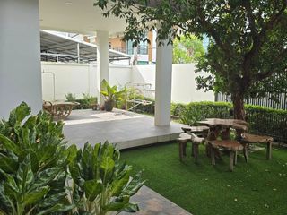 For rent and for sale 4 bedrooms house in Mueang Chiang Mai, Chiang Mai