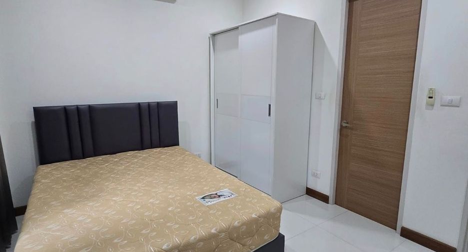 For rent and for sale 4 bedrooms house in Mueang Chiang Mai, Chiang Mai