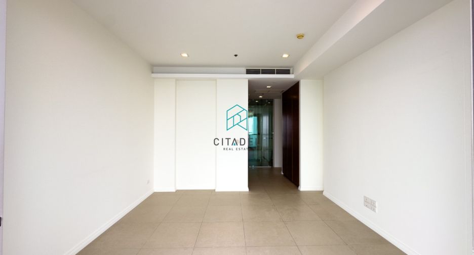 À louer et à vendre 2 chambres condo à Sathon, Bangkok