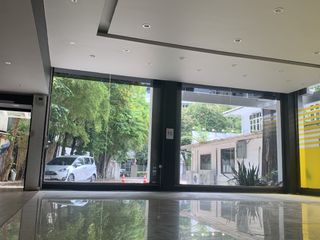 For rent 4 bedrooms retail Space in Khlong Toei, Bangkok