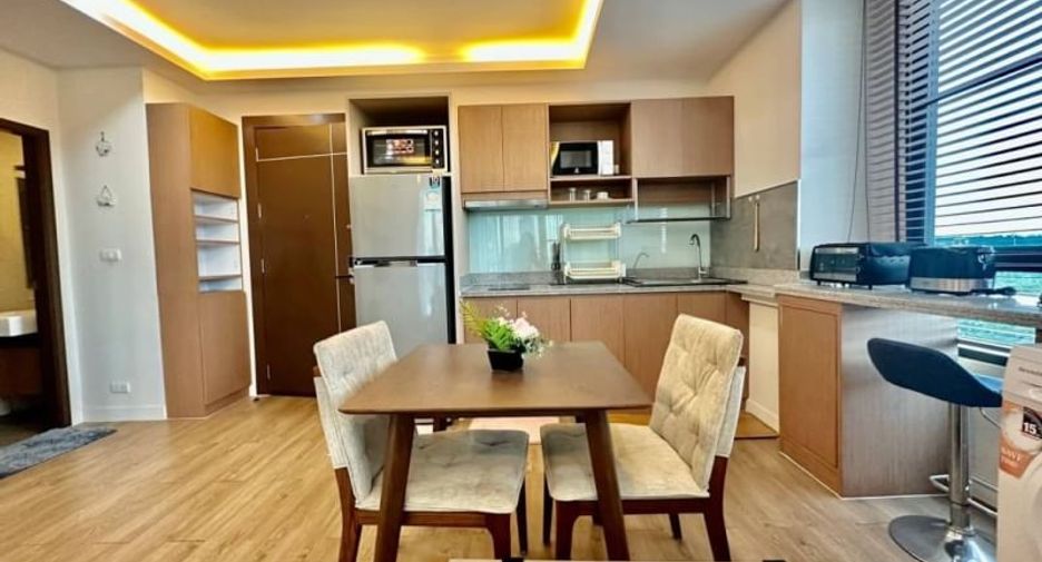À louer 1 chambre condo à Si Racha, Chonburi