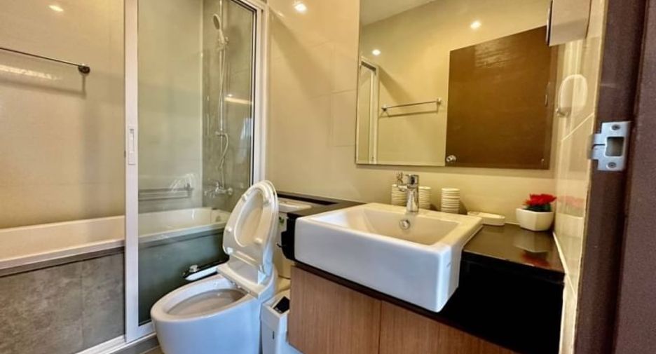 À louer 1 chambre condo à Si Racha, Chonburi