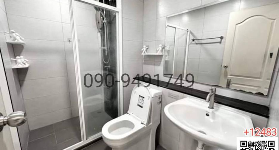 For rent 2 bedrooms condo in Bang Kapi, Bangkok