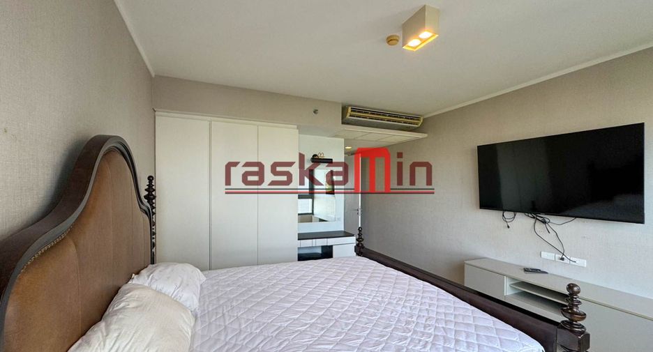 For rent 2 bedrooms condo in Bang Lamung, Chonburi