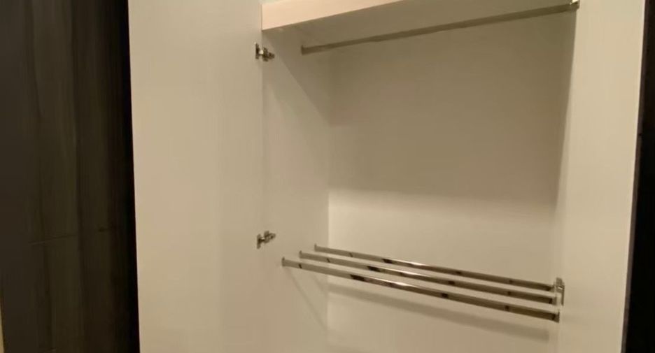 For rent and for sale 1 bed condo in Khlong Toei, Bangkok