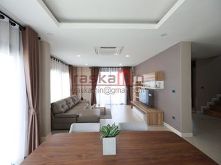 Haus zur Miete und zum Kauf mit 3 Zimmer in Bang Lamung, Chonburi
