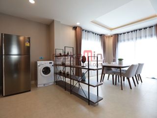Haus zur Miete und zum Kauf mit 3 Zimmer in Bang Lamung, Chonburi