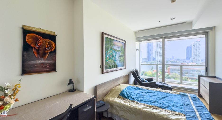 For sale 1 bed condo in Sathon, Bangkok