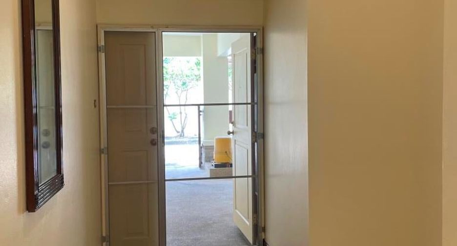 For rent 4 bedrooms townhouse in Chatuchak, Bangkok