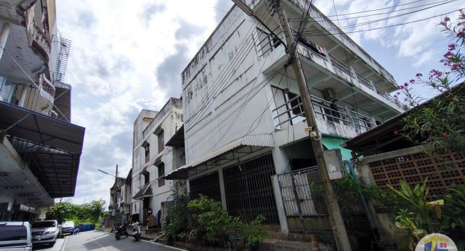 À vendre 57 chambres appartement à Sam Phran, Nakhon Pathom
