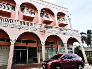 For sale 10 bed retail Space in Mueang Rayong, Rayong