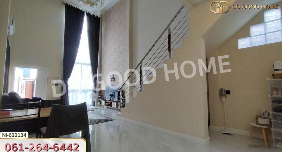 For sale 2 bed townhouse in Si Maha Phot, Prachin Buri