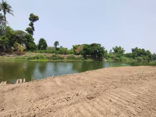 For sale land in Sam Chuk, Suphan Buri