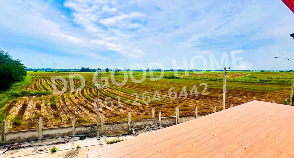 For sale 4 bedrooms house in Kao Liao, Nakhon Sawan