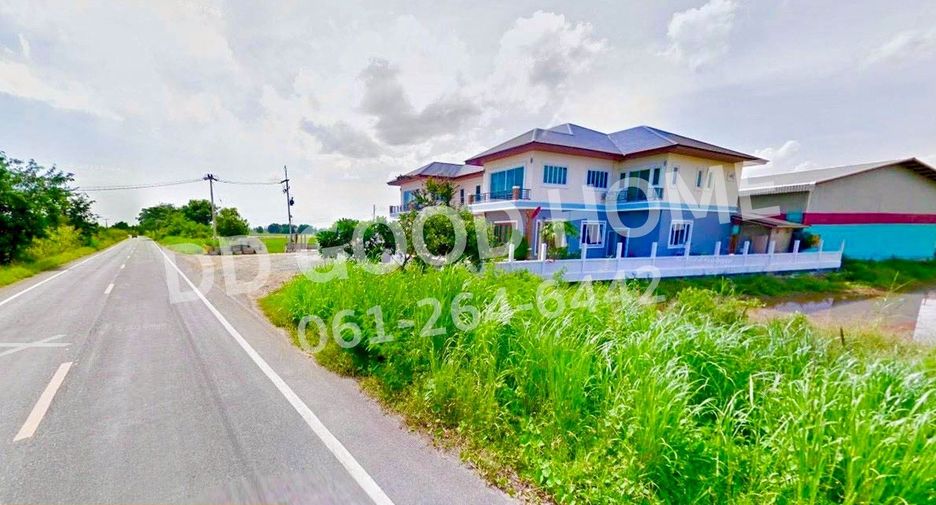For sale 4 bedrooms house in Kao Liao, Nakhon Sawan